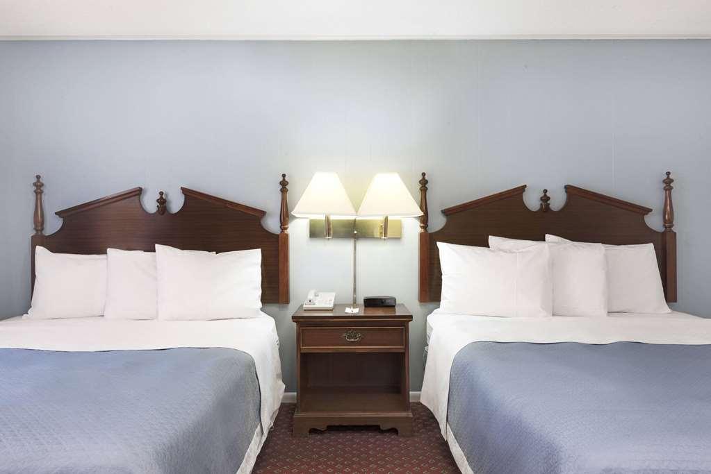 Travelodge By Wyndham Las Vegas Nm Pokój zdjęcie